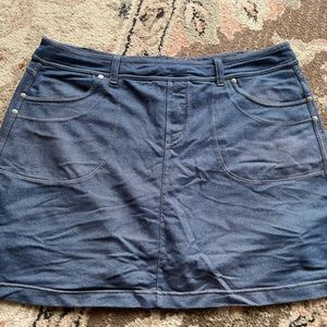 Athleta Bettona Skort